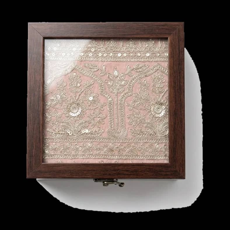 Jaal Keepsake Box, overhead view